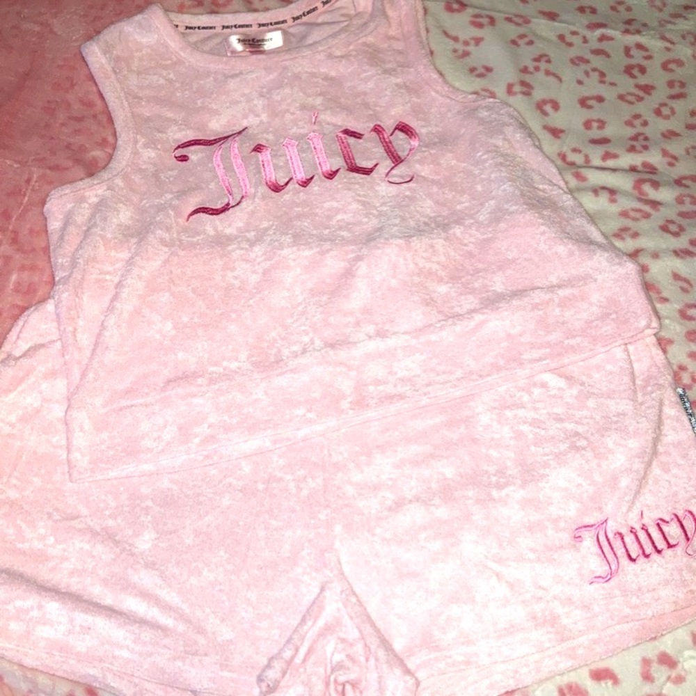 Pink juicy couture Terry cloth set
